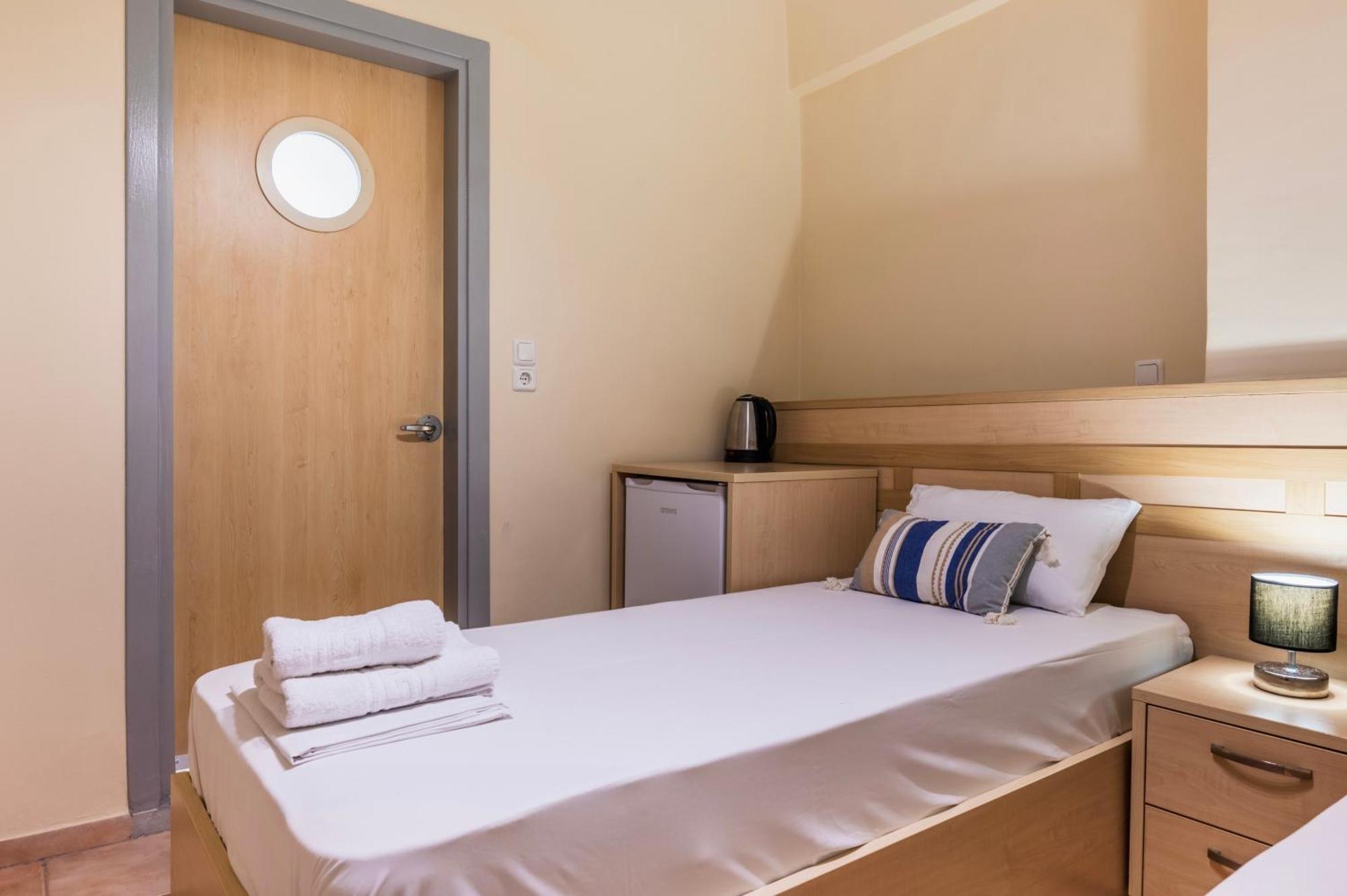 Fontana Luxury Rooms Mytilene Luaran gambar